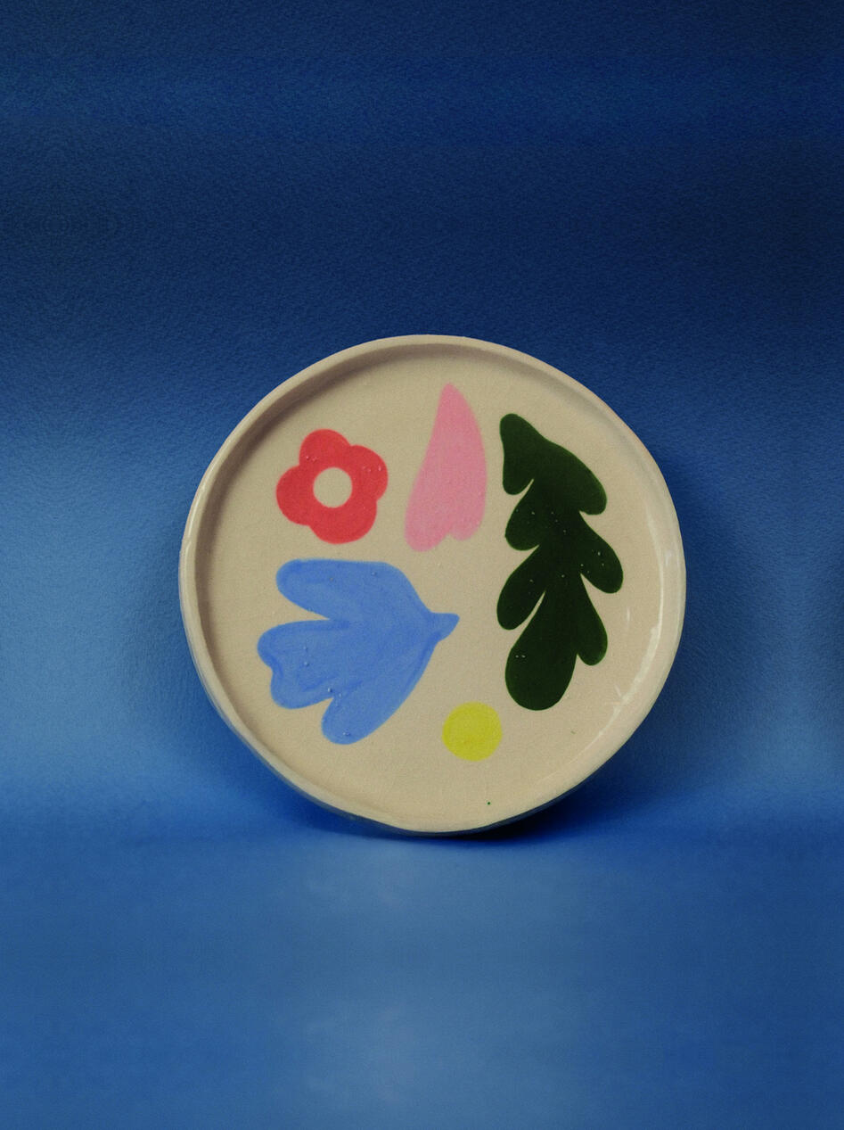 Vrai x Julia Frechette